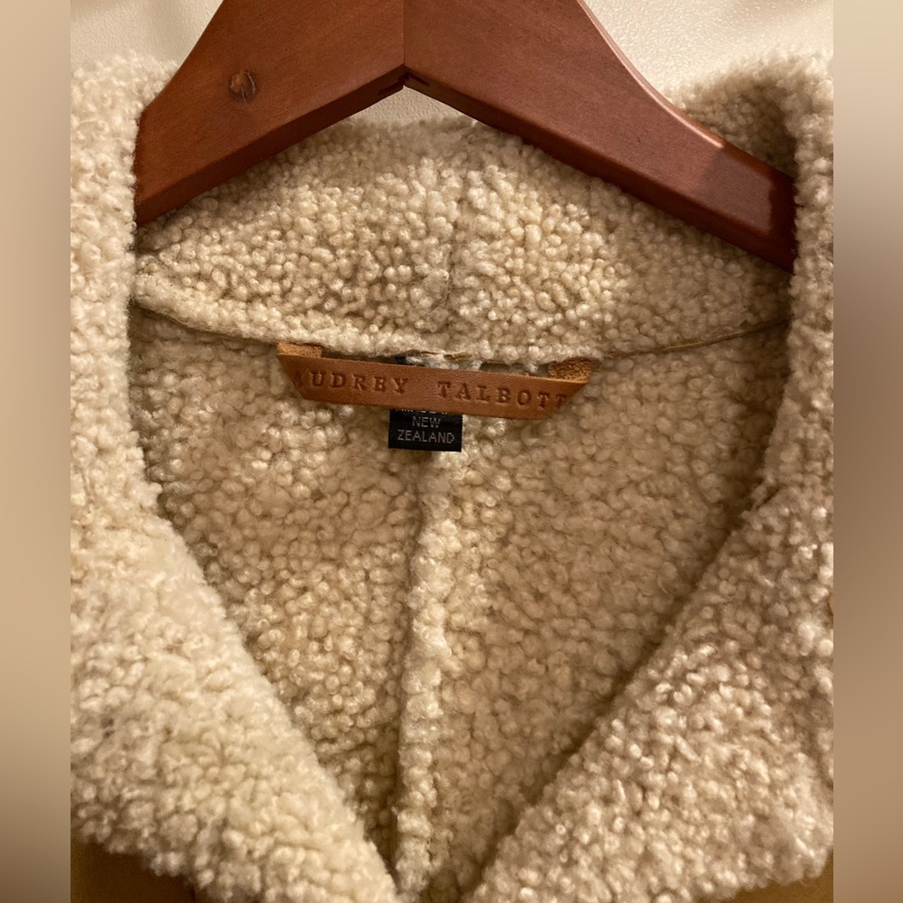 Suede, fleece-lined coat by Audrey Talbott - Picture 4 of 6